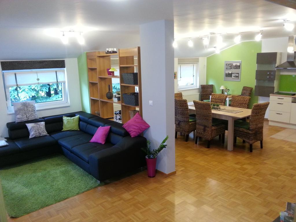 Apartment Alvarium Кобарид Стая снимка